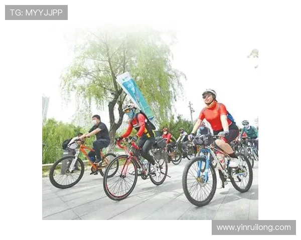 岳阳队足球再创辉煌展现湖湘精神引领城市体育新风尚 岳阳队足球再创辉煌展现湖湘精神引领城市体育新风尚