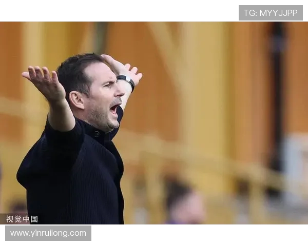 弗兰克兰帕德从英超传奇中场到执教生涯起伏的励志蜕变之路 弗兰克兰帕德从英超传奇中场到执教生涯起伏的励志蜕变之路